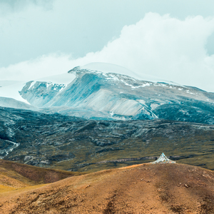 91美女遭列强狂喷白浆
