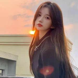 91美女遭列强狂喷白浆
