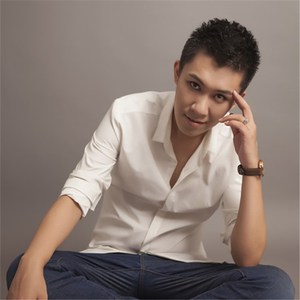 91美女遭列强狂喷白浆
